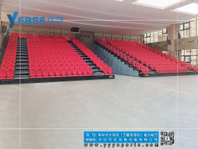 新疆库车市大饭店（五星级酒店）多功能厅